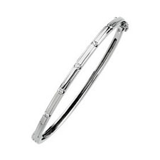 White gold bangle bracelet